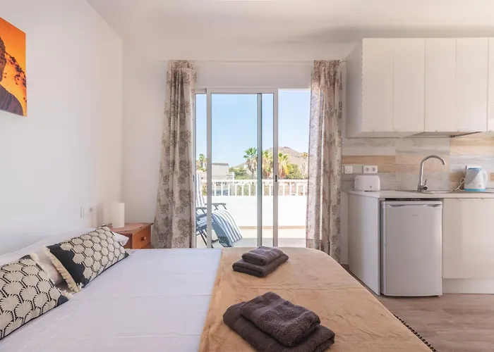 Atico Luminoso Centrico Con Terraza Privada Апартаменты