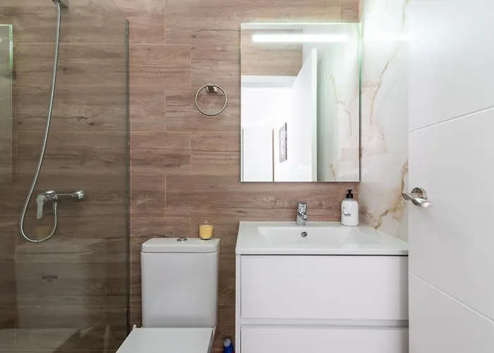 Atico Luminoso Centrico Con Terraza Privada *