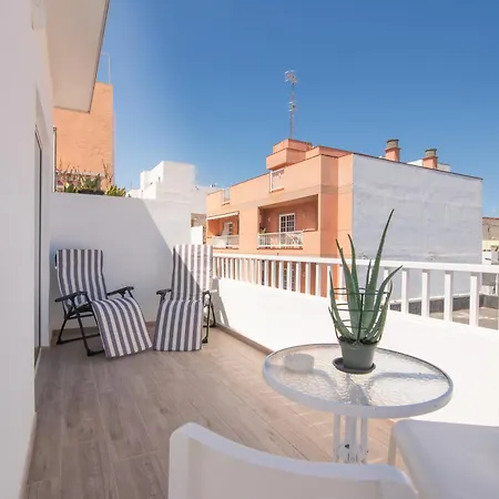 Atico Centrico Con Terraza Privada