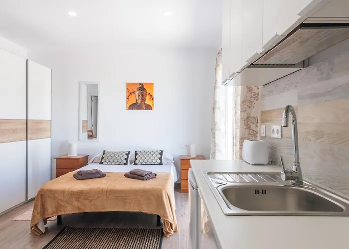 Atico Luminoso Centrico Con Terraza Privada * Arona (Tenerife)